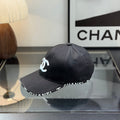 Premium Embroidered Baseball Cap - Classic Black Streetwear Hat