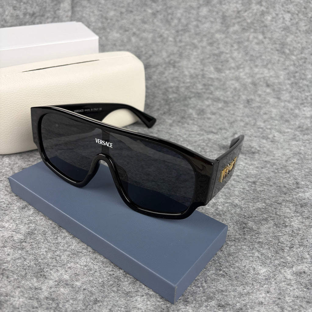 Modern Oversized Shield Sunglasses | Lightweight UV-Protection