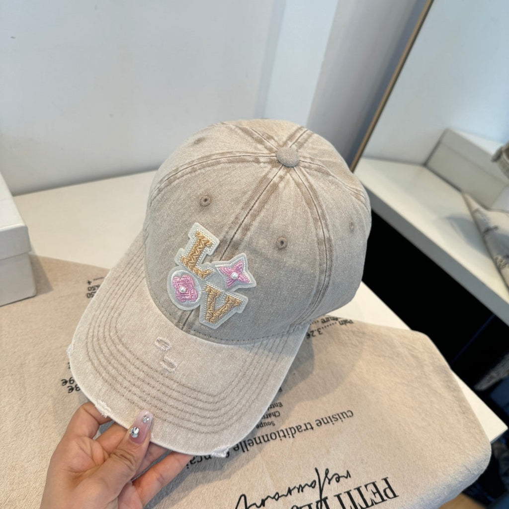 Vintage Distressed Baseball Cap – Embroidered Cotton Sun Hat
