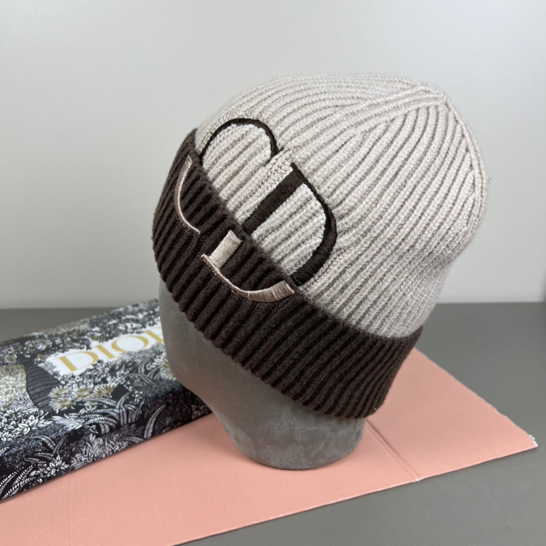 CD Two-Tone Ribbed Knit Beanie Winter Headwear
