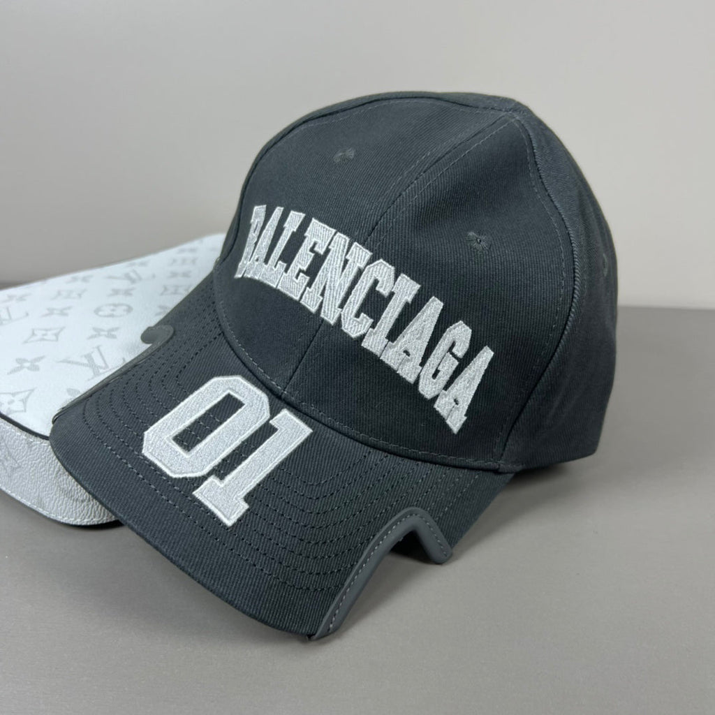 Charcoal cotton cap with varsity embroidery and sculpted brim
