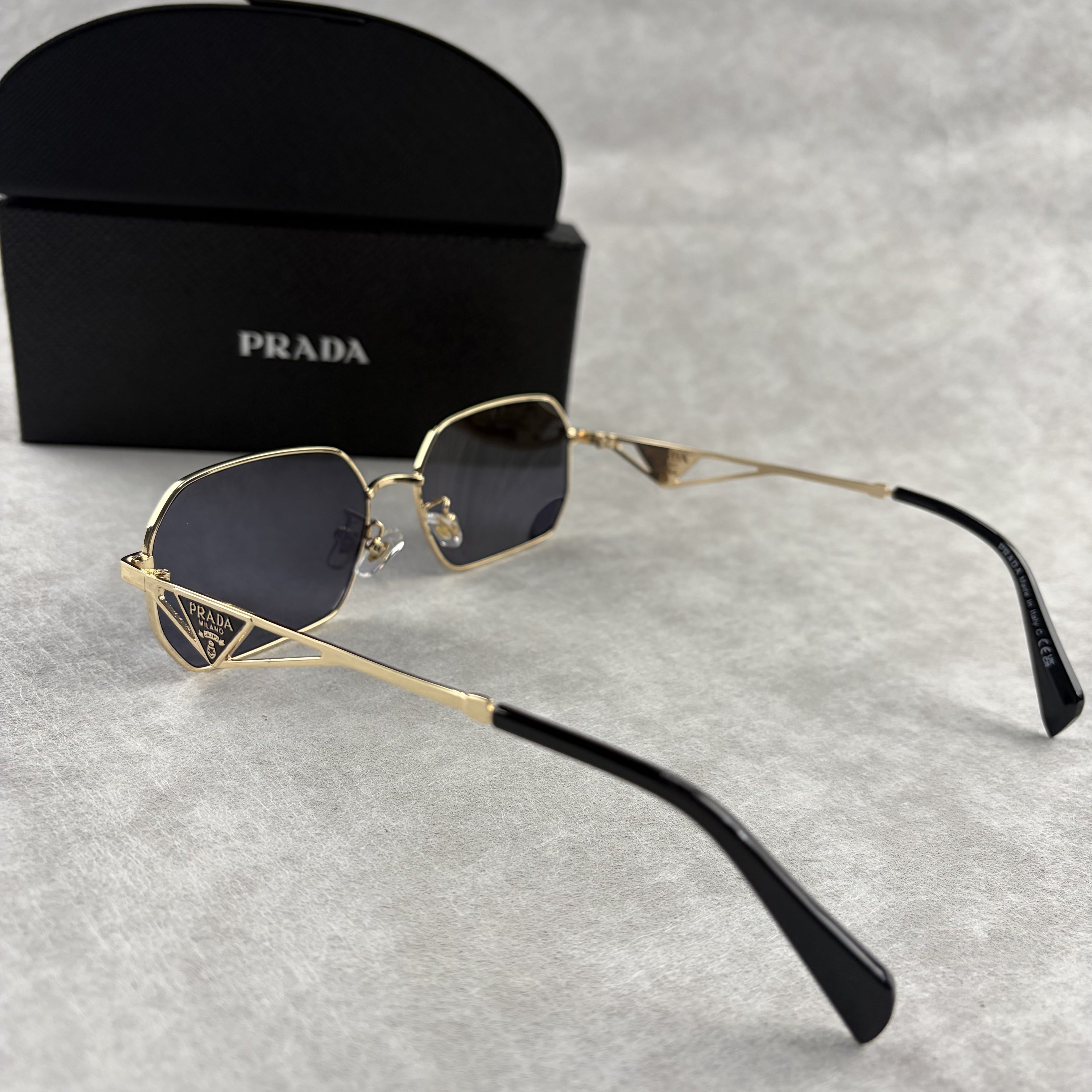 Geometric Gold Frame Sunglasses - Lightweight Metal UV Protection
