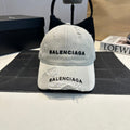 Baseball Cap in Light Grey