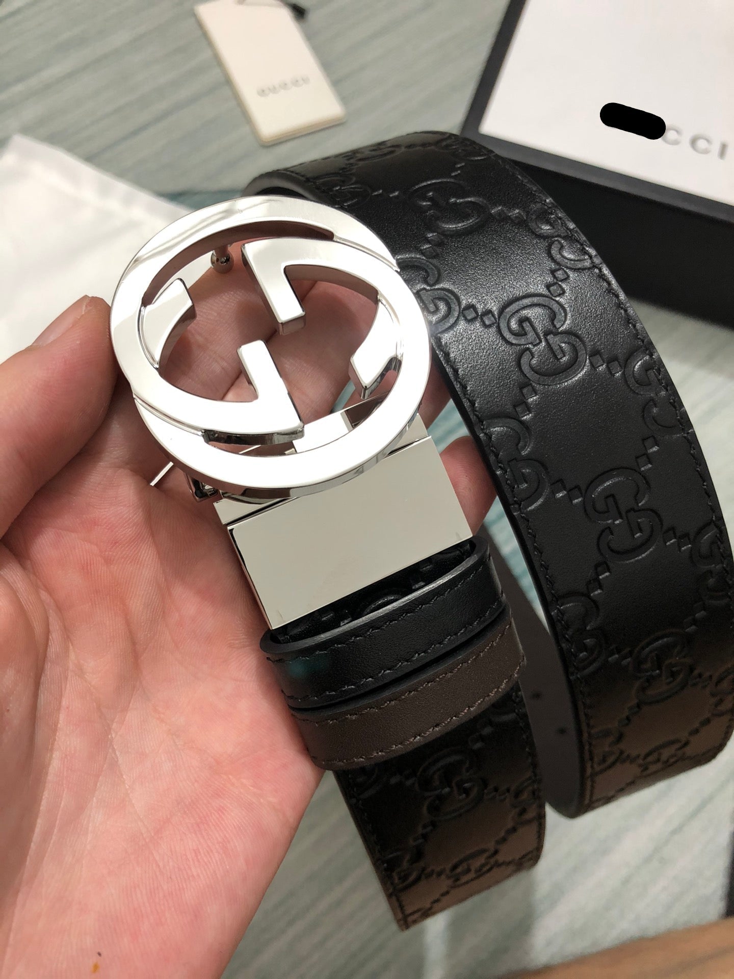 Leather Belt with Silver-Tone Buckle width 3.7cm