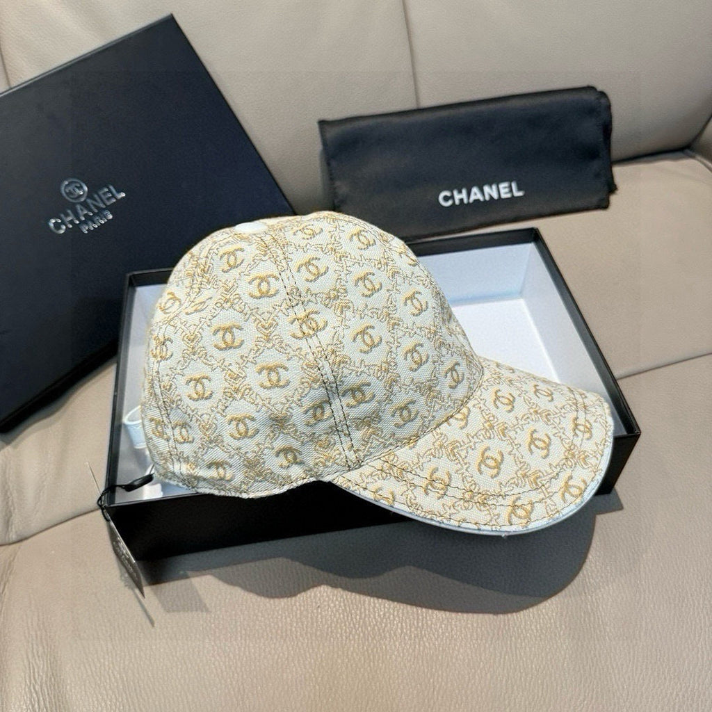 Sleek Design Embroidered Baseball Cap