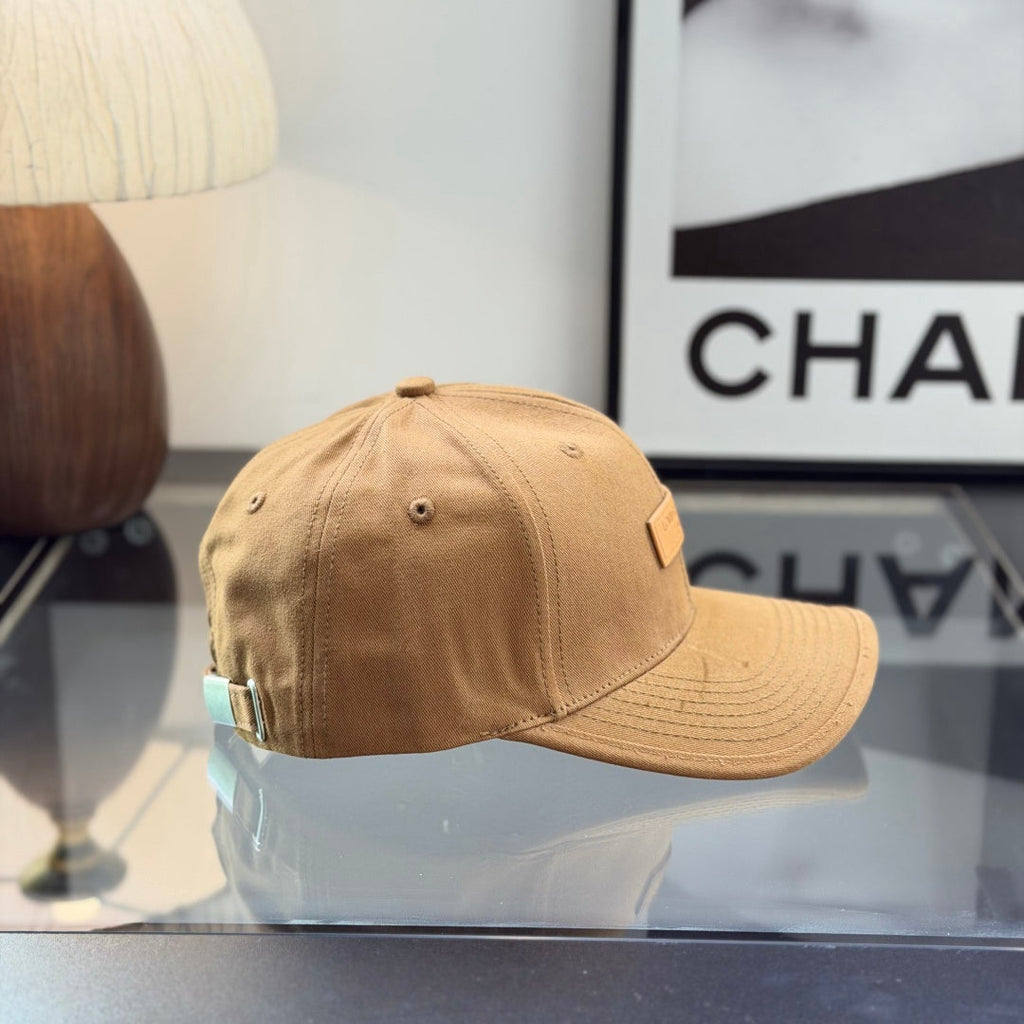 Premium Heritage Baseball Cap - Durable Cotton Canvas Streetwear