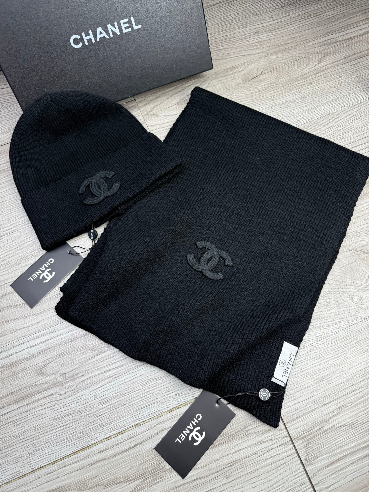 C&C Beanie + Scarf Set (2PCS)