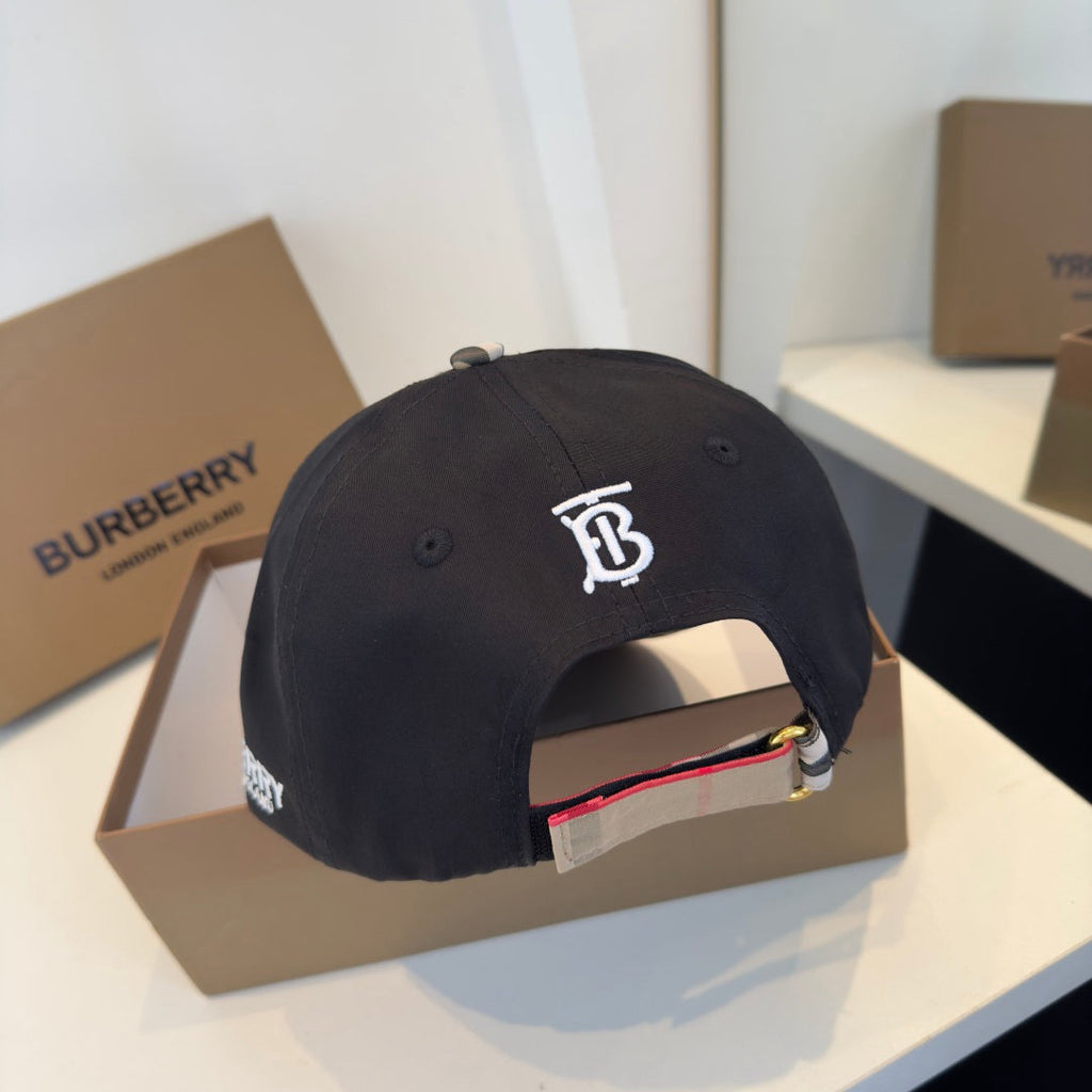 Sleek Minimalist Baseball Cap for Effortless Style