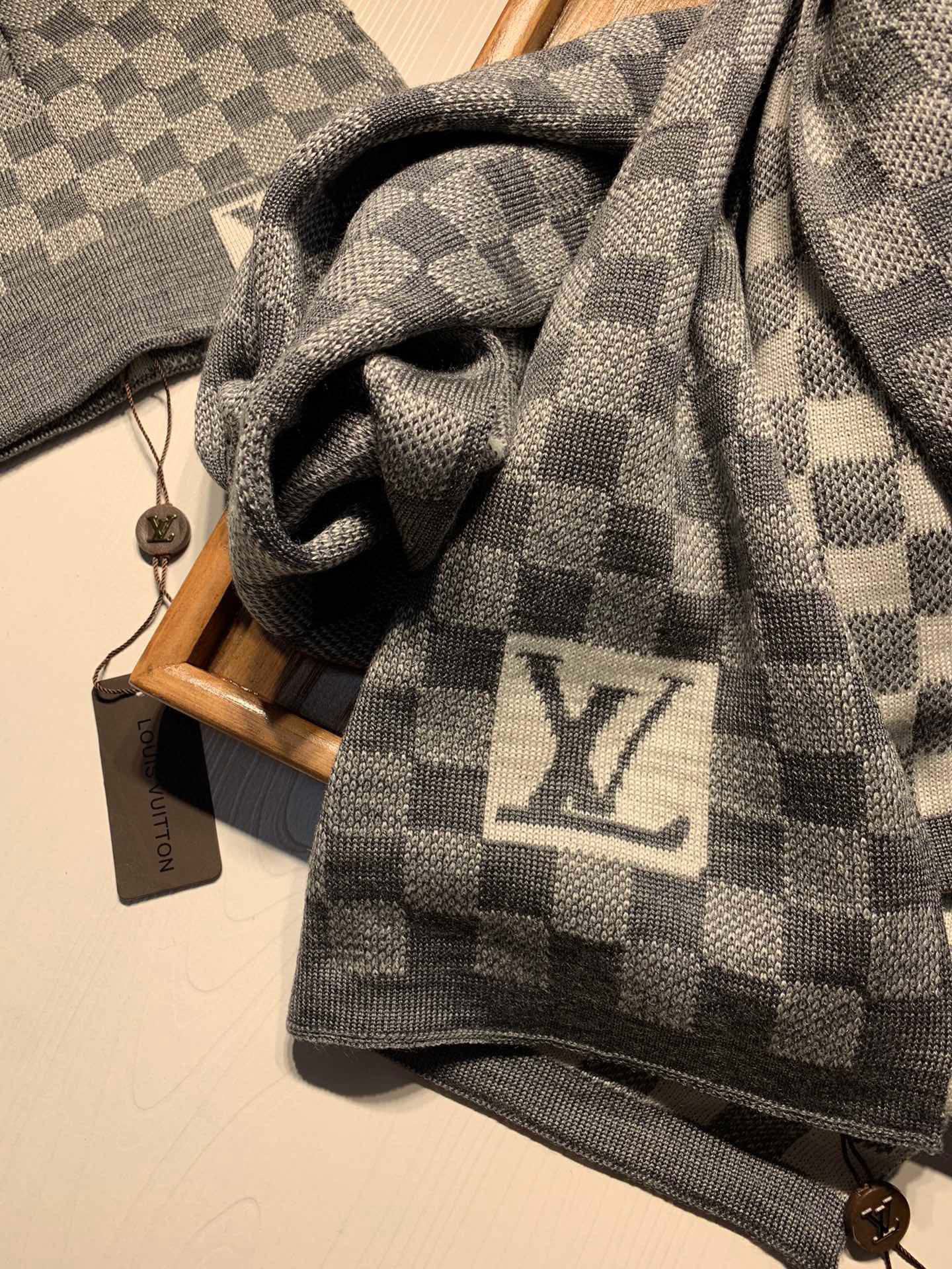 L&V Knit Beanie + Matching Scarf Set
