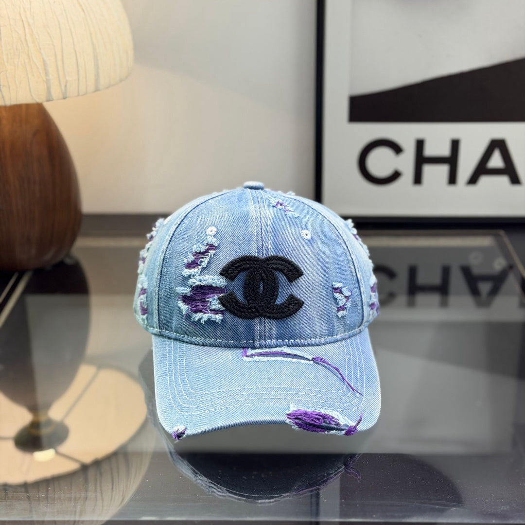 Distressed Denim Baseball Cap - Vintage Washed Streetwear Hat