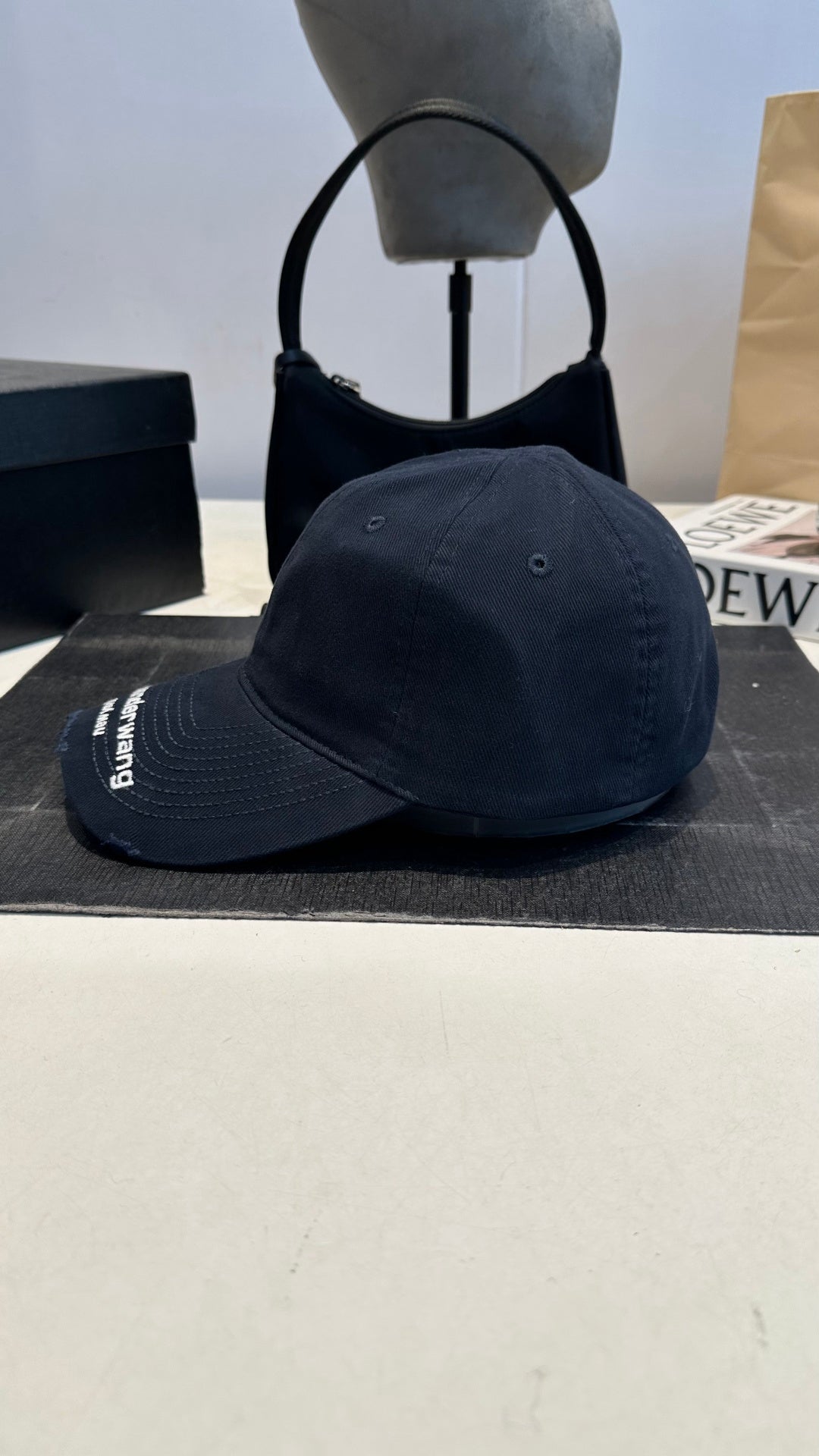 Sophisticated Minimalist Cap - Classic Navy Blue