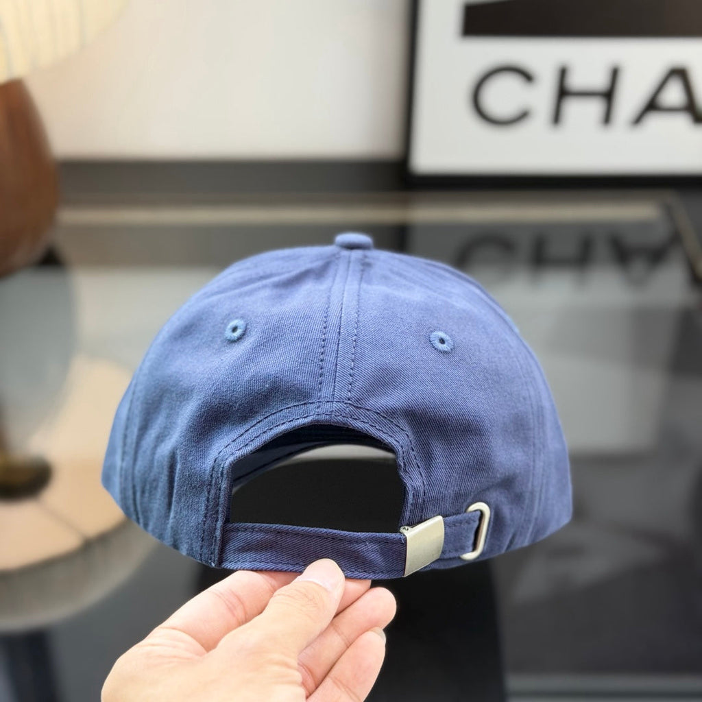 Classic Minimalist Baseball Cap | Breathable Cotton Streetwear