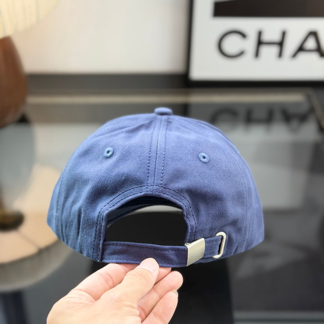 Classic Minimalist Baseball Cap | Breathable Cotton Streetwear
