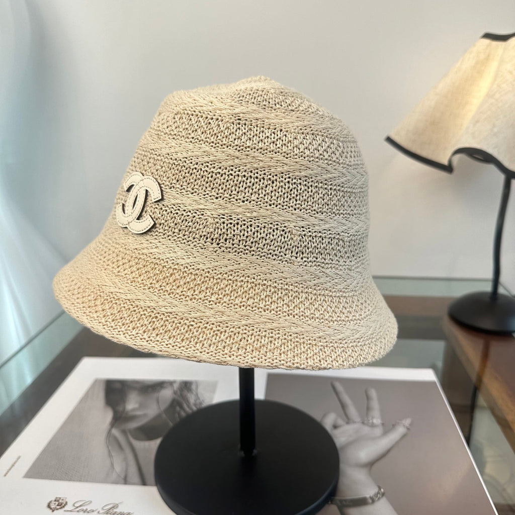 Chic Minimalist Summer Bucket Hat in Natural Beige