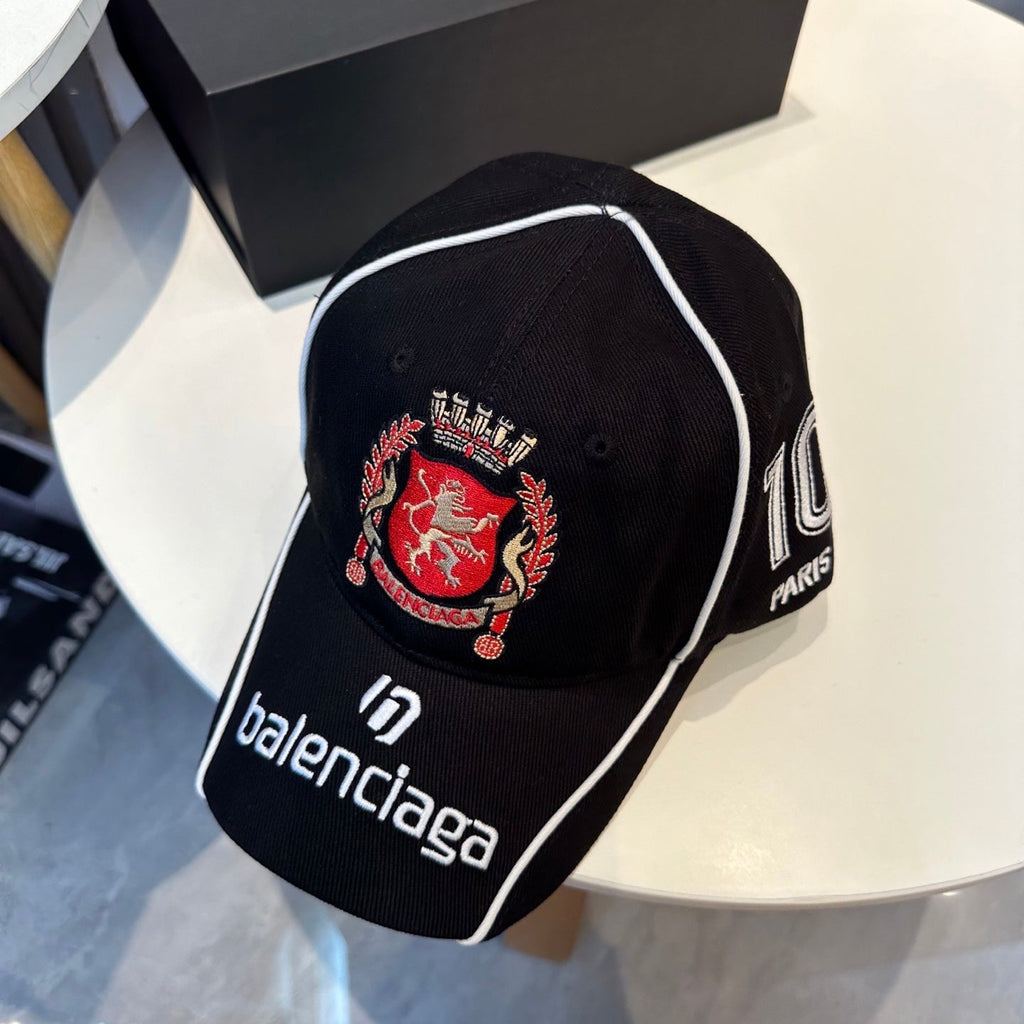 Crest embroidery cotton baseball cap with contrast piping