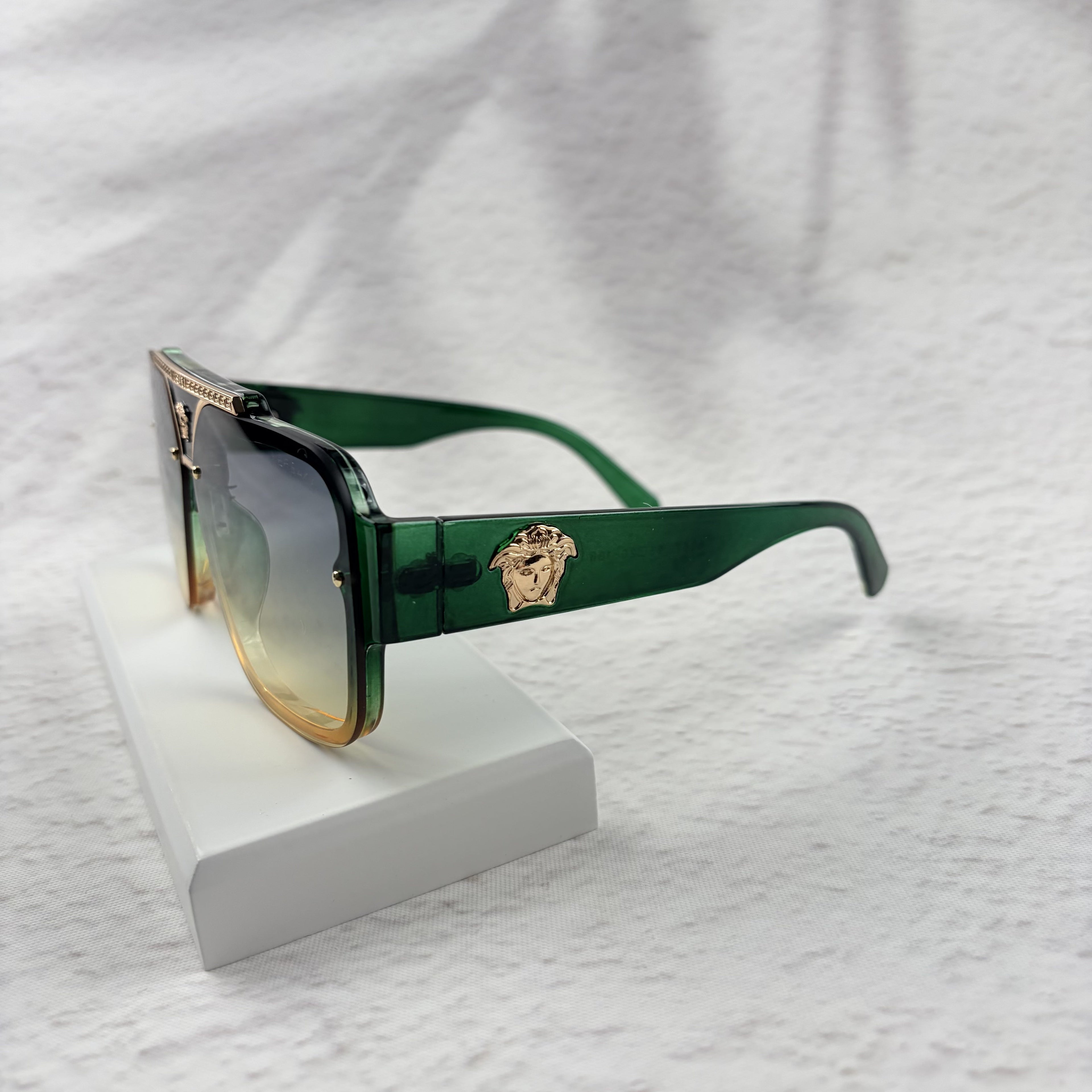 Geometric Gradient Sunglasses with Gold Accents for UV Protection