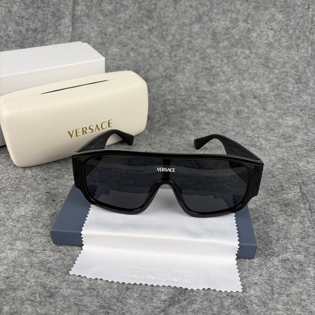 Modern Oversized Shield Sunglasses | Lightweight UV-Protection