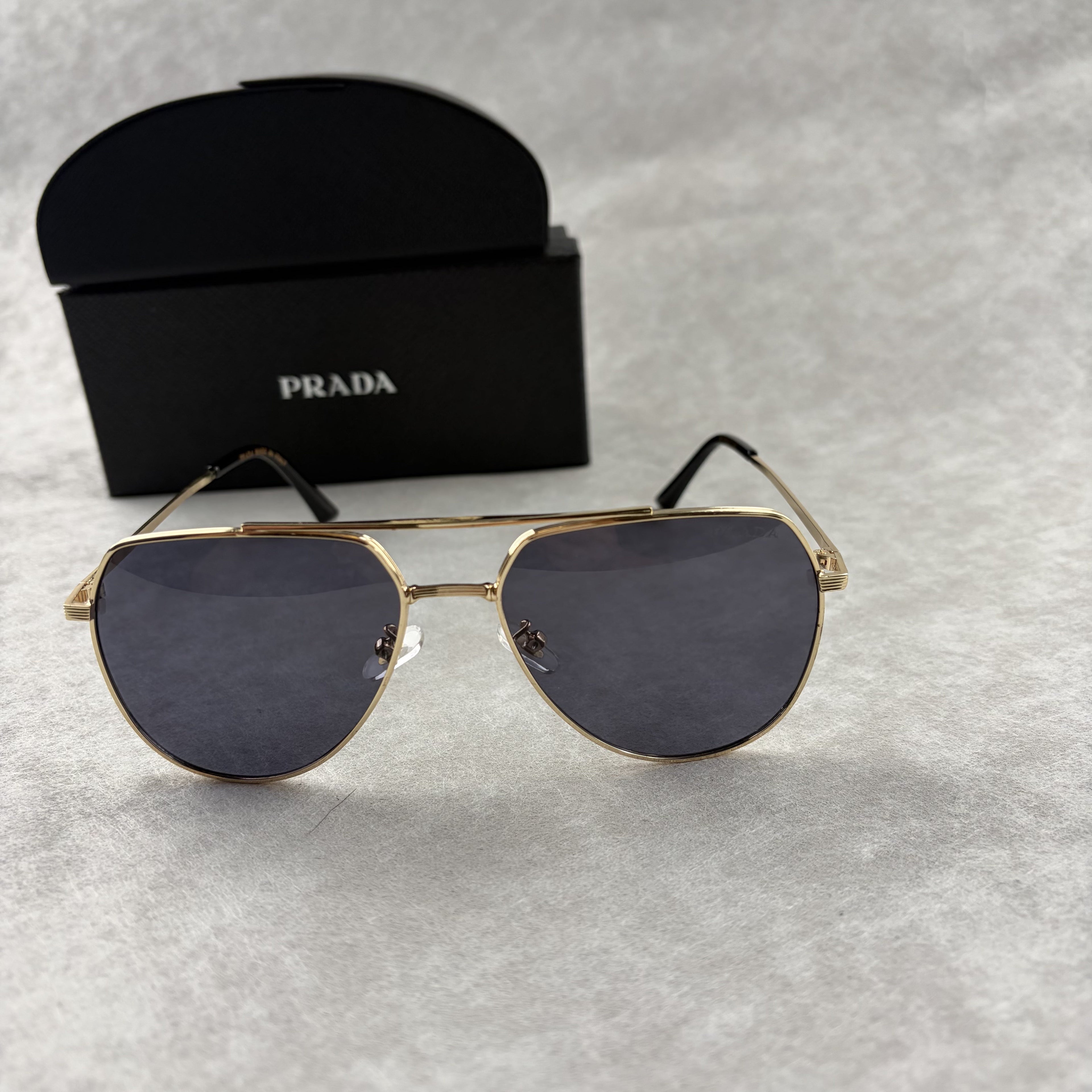 Modern Gold Aviator Sunglasses - UV Protection Metal Frame Shades