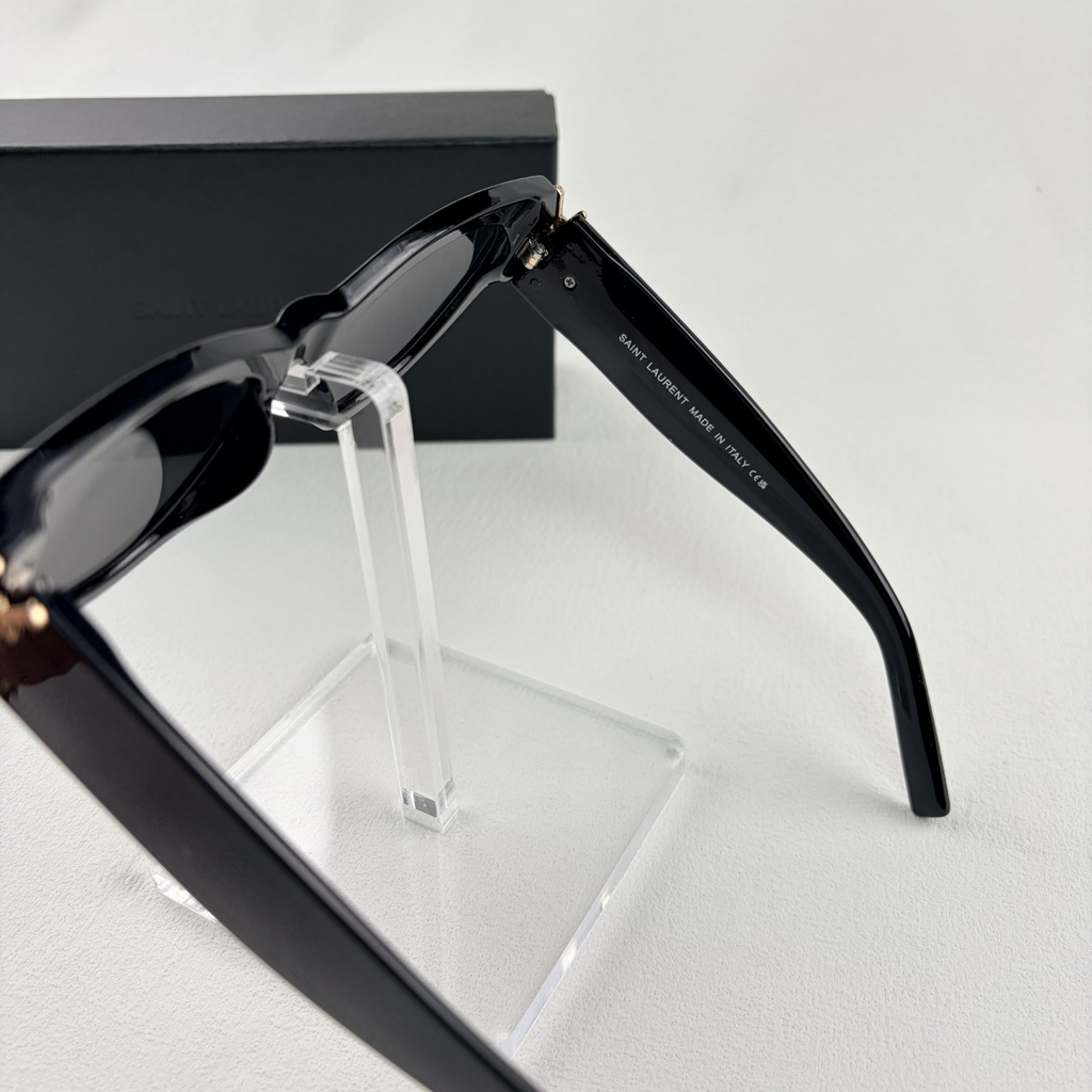 Classic Cat-Eye Sunglasses - Premium Acetate UV Protection Eyewear