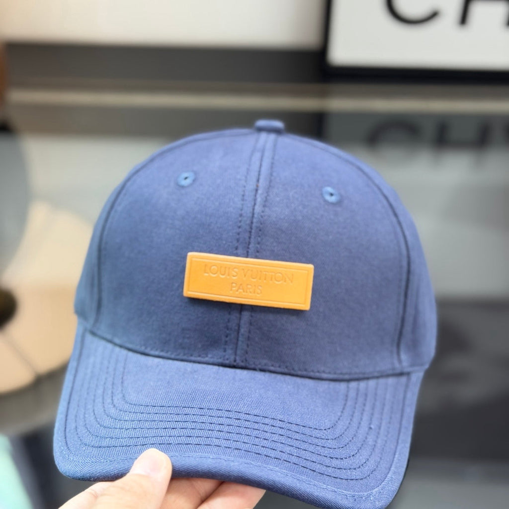 Classic Minimalist Baseball Cap | Breathable Cotton Streetwear