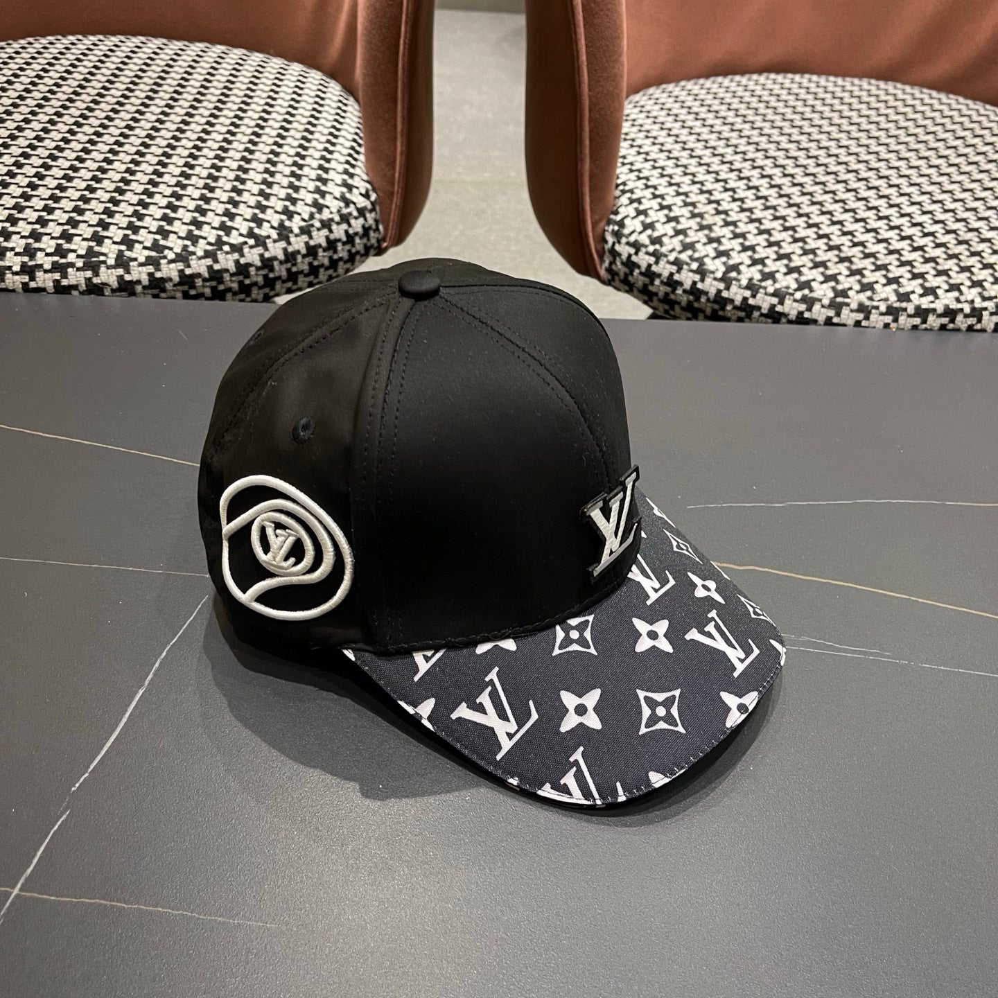 Premium Minimalist Baseball Cap Cotton Blend Sun Protection