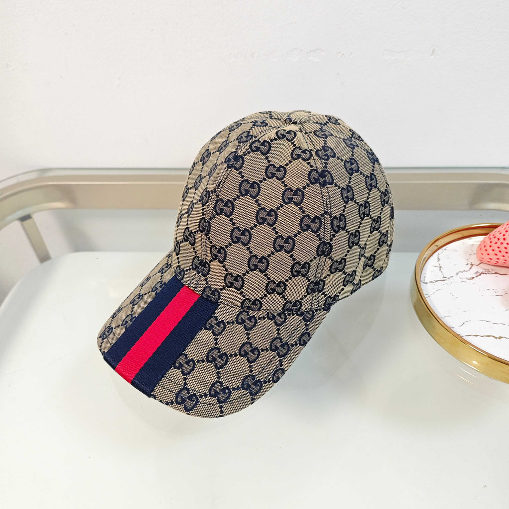 Chic Minimalist Spring Baseball Cap