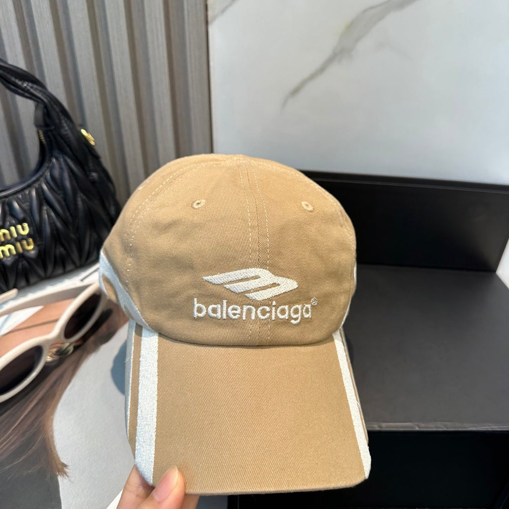 Modern Minimalist Baseball Cap - Premium Cotton Structured Hat