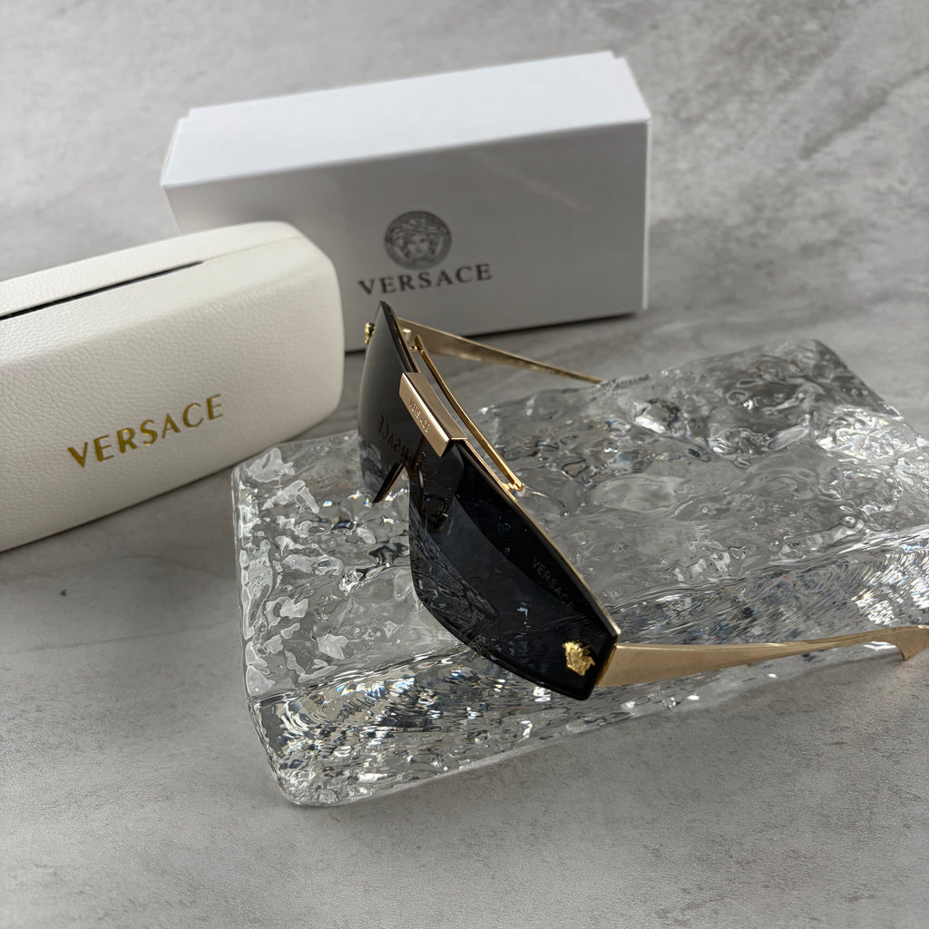 Modern Gold Metal Shield Sunglasses - Unisex UV Protection Eyewear