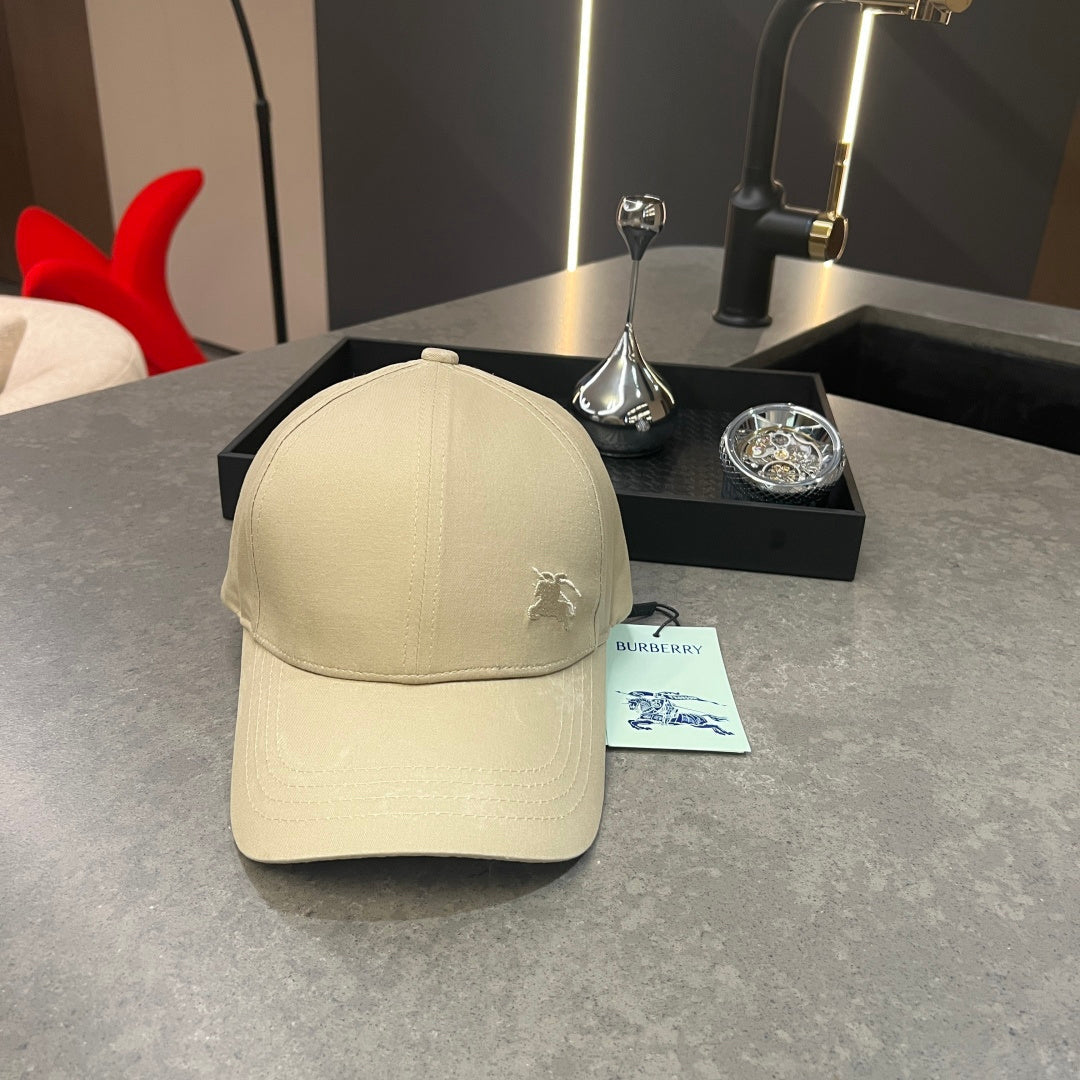 Unisex Minimalist Cap in Soft Sand