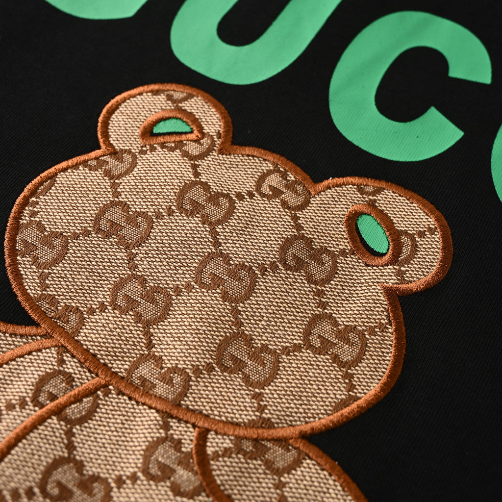 New brand new Gucci T-shirt
