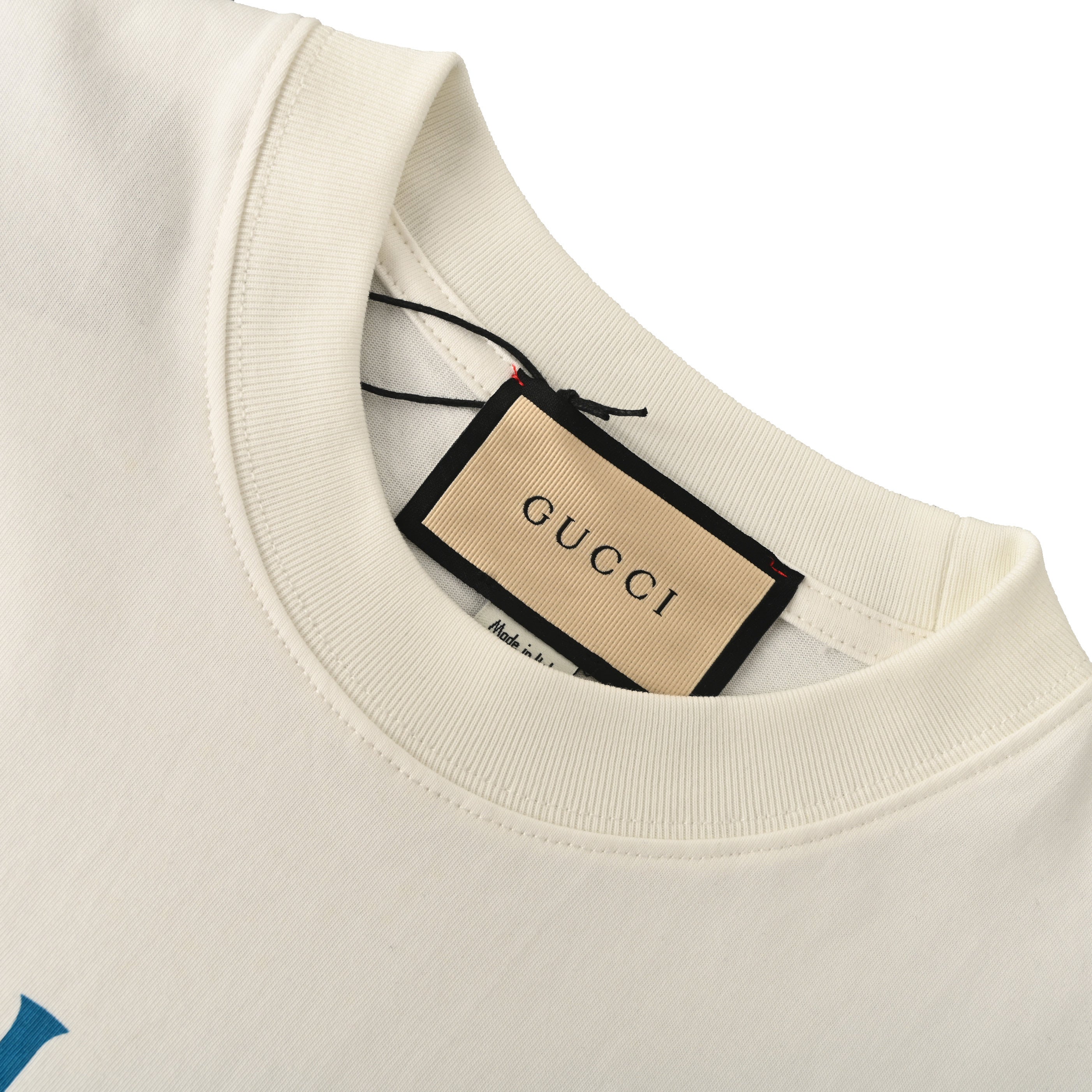 New brand new Gucci T-shirt