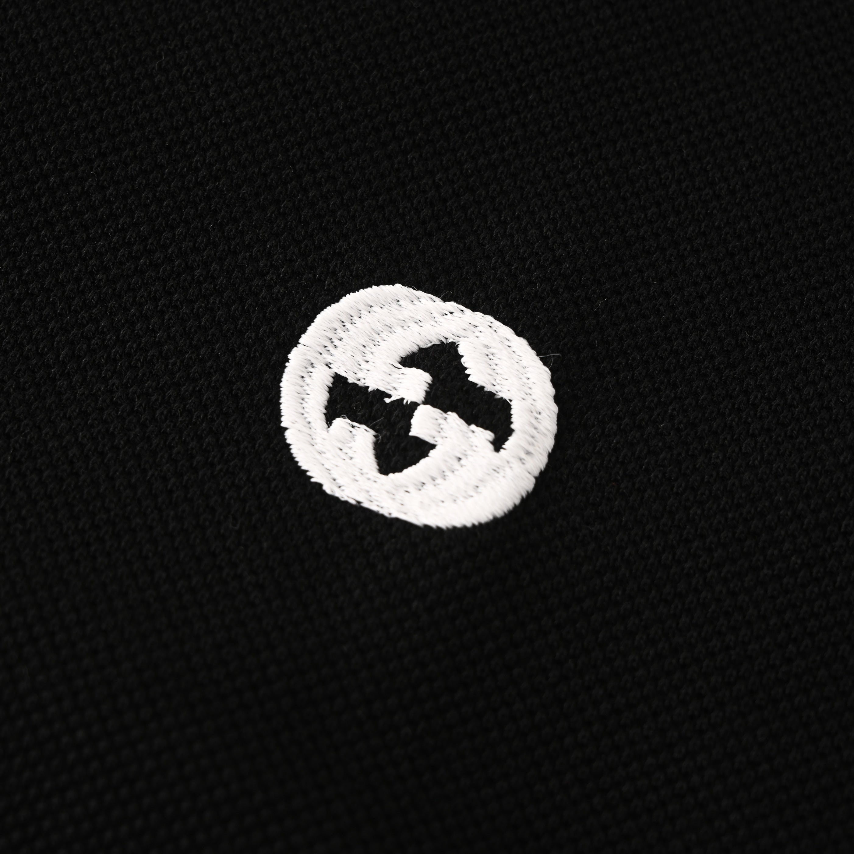 New brand new Gucci T-shirt