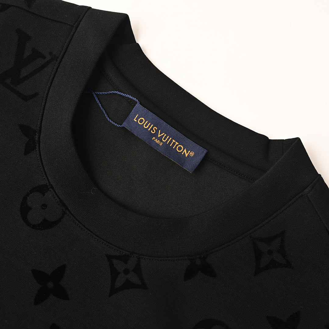 Louis Vuitton Trendy Sweatshirt