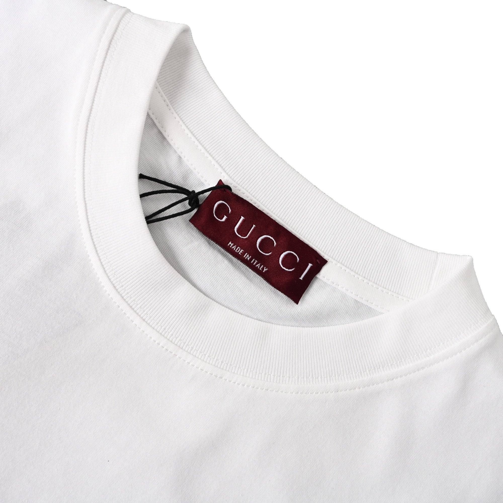 New brand new Gucci T-shirt