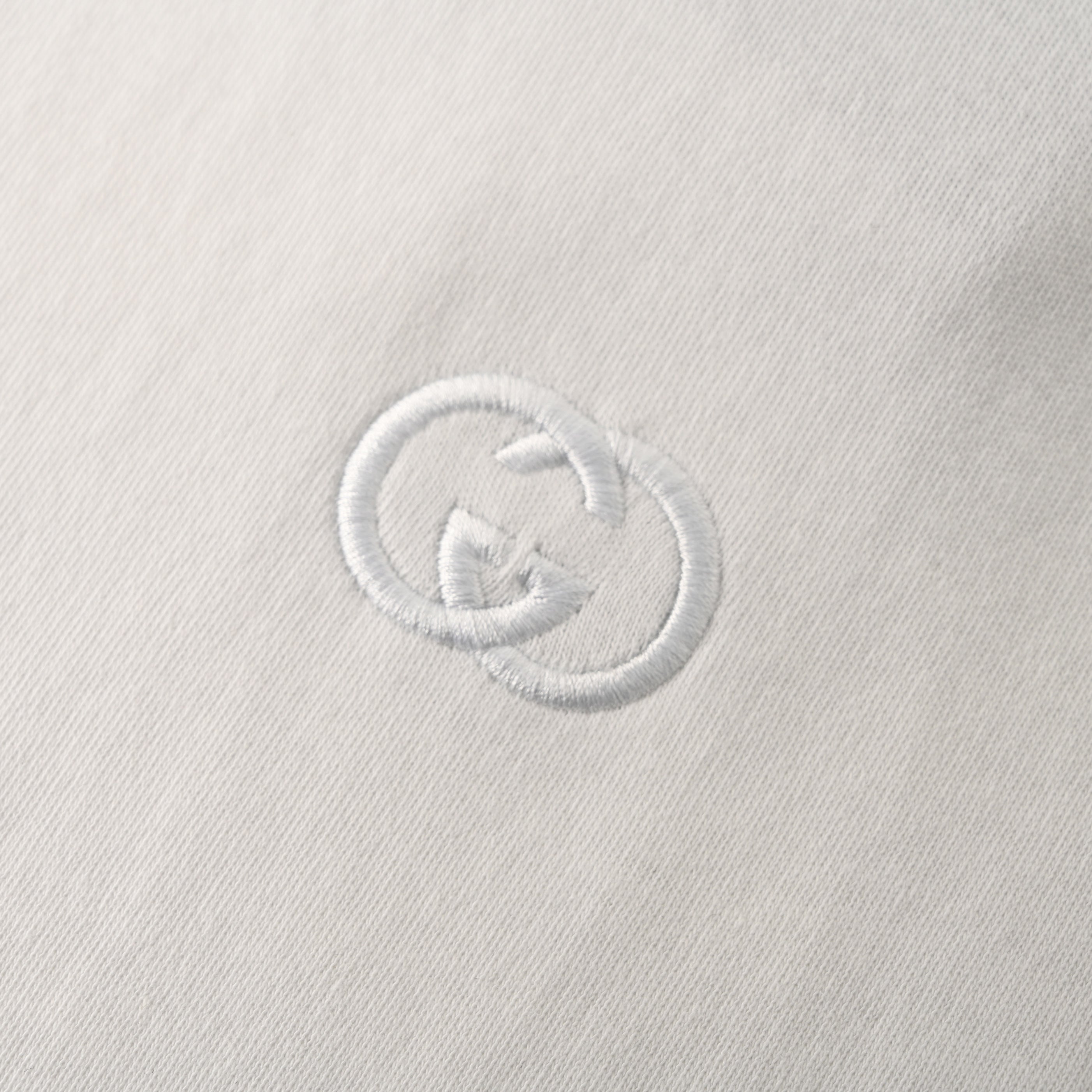 New brand new Gucci T-shirt
