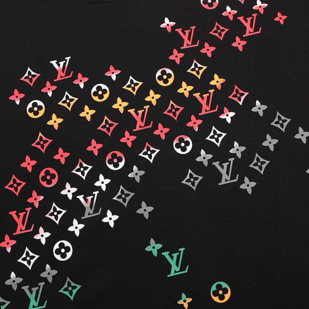 Louis Vuitton T-Shirt — Brand New, Full Box