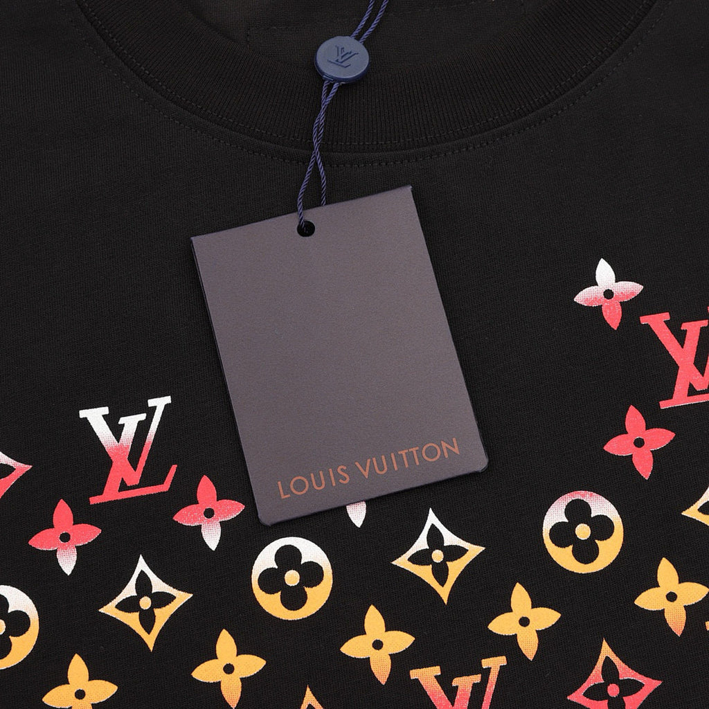 Louis Vuitton T-Shirt — Brand New, Full Box