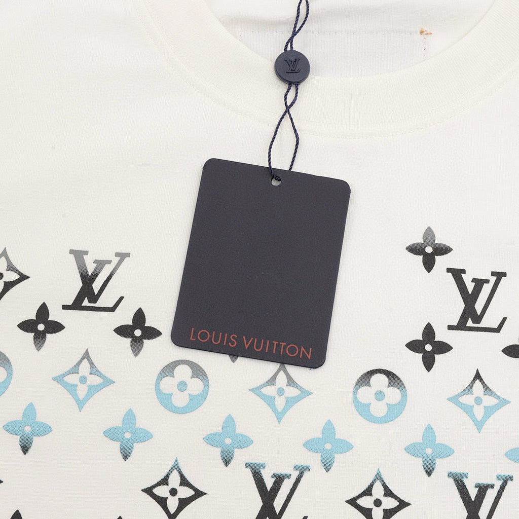 Louis Vuitton T-Shirt — Brand New, Full Box