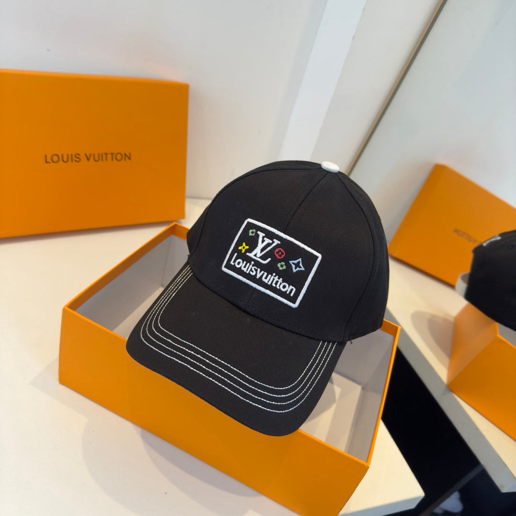 Elegant Minimalist Baseball Cap - Versatile Statement Piece