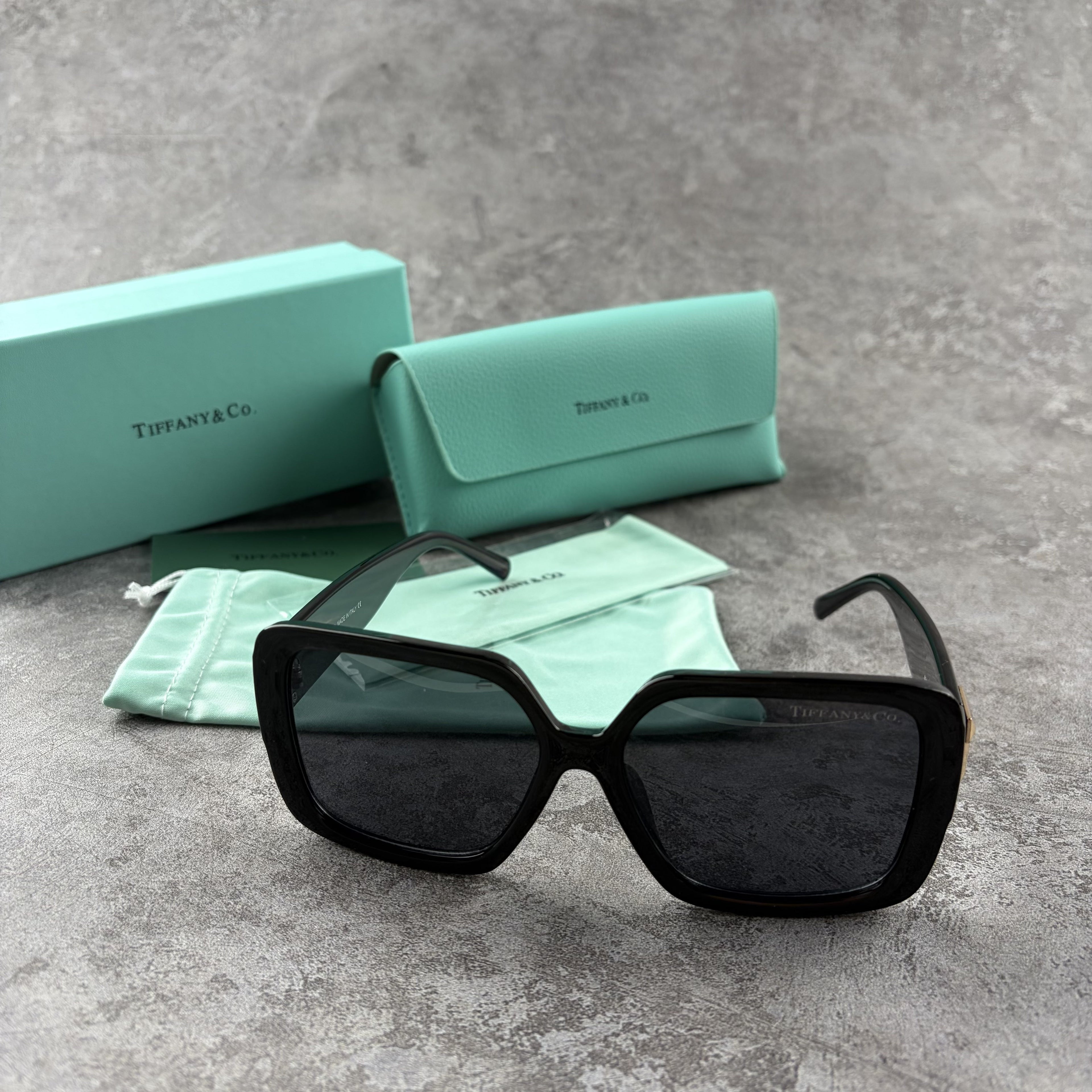 Modern Oversized Square Sunglasses - UV Protection Acetate Frames