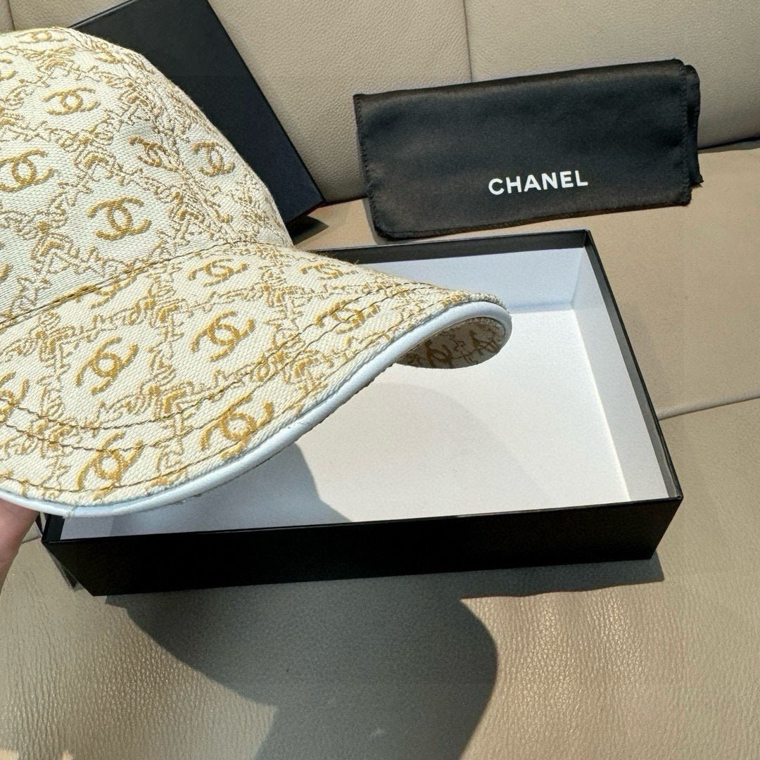 Sleek Design Embroidered Baseball Cap