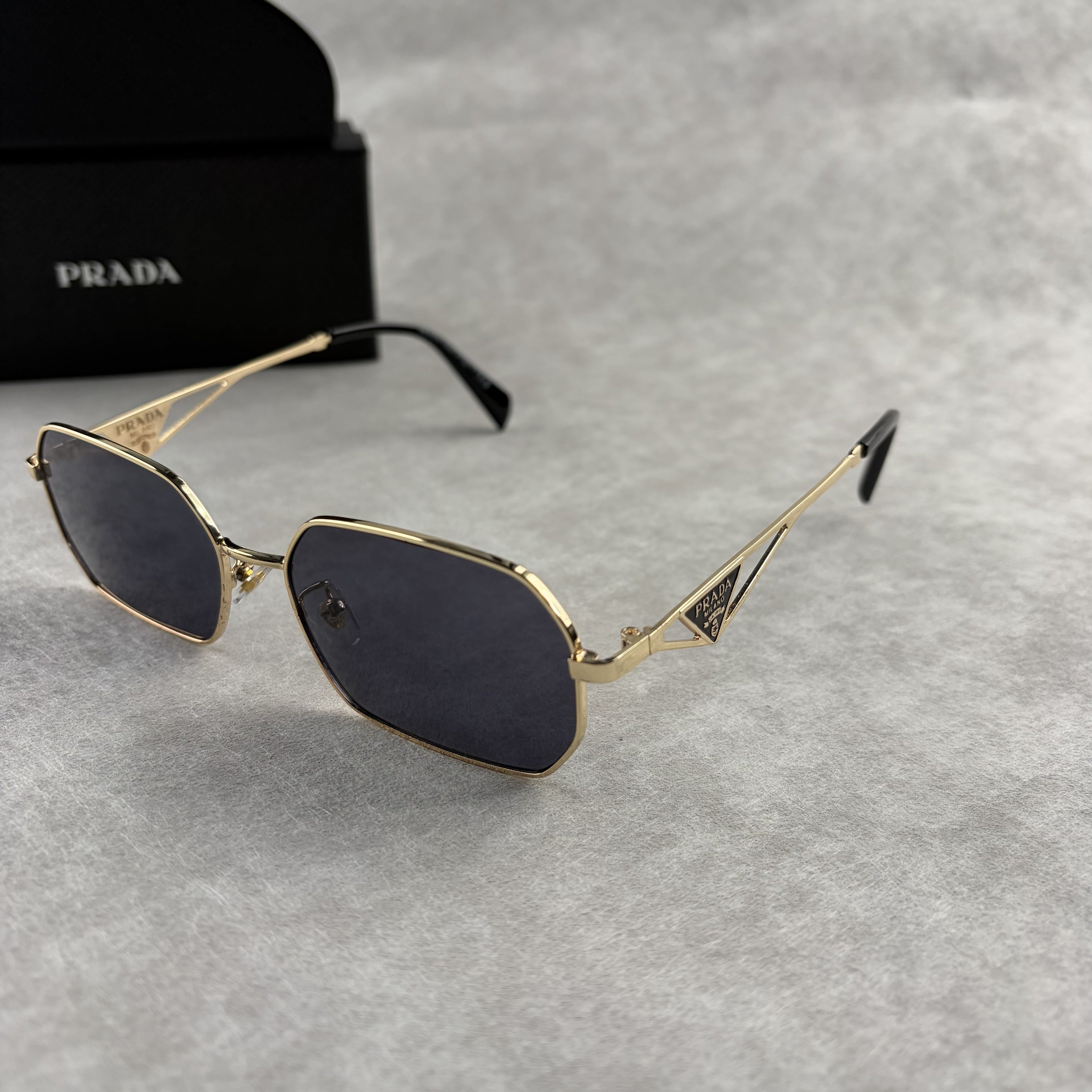 Geometric Gold Frame Sunglasses - Lightweight Metal UV Protection