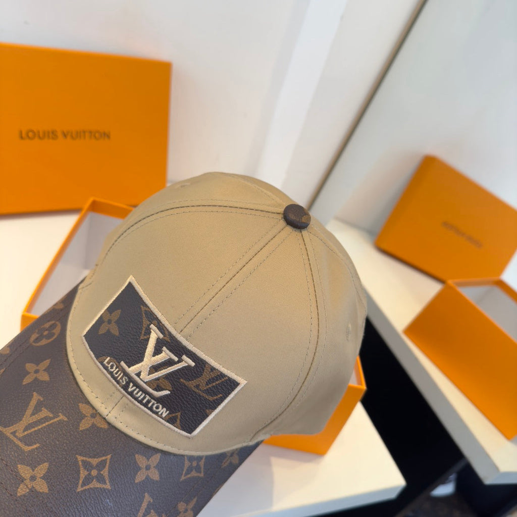 Sleek Minimalist Baseball Cap - Versatile and Stylish
