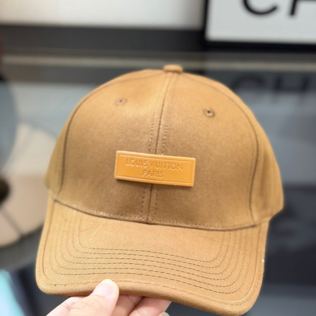 Premium Heritage Baseball Cap - Durable Cotton Canvas Streetwear