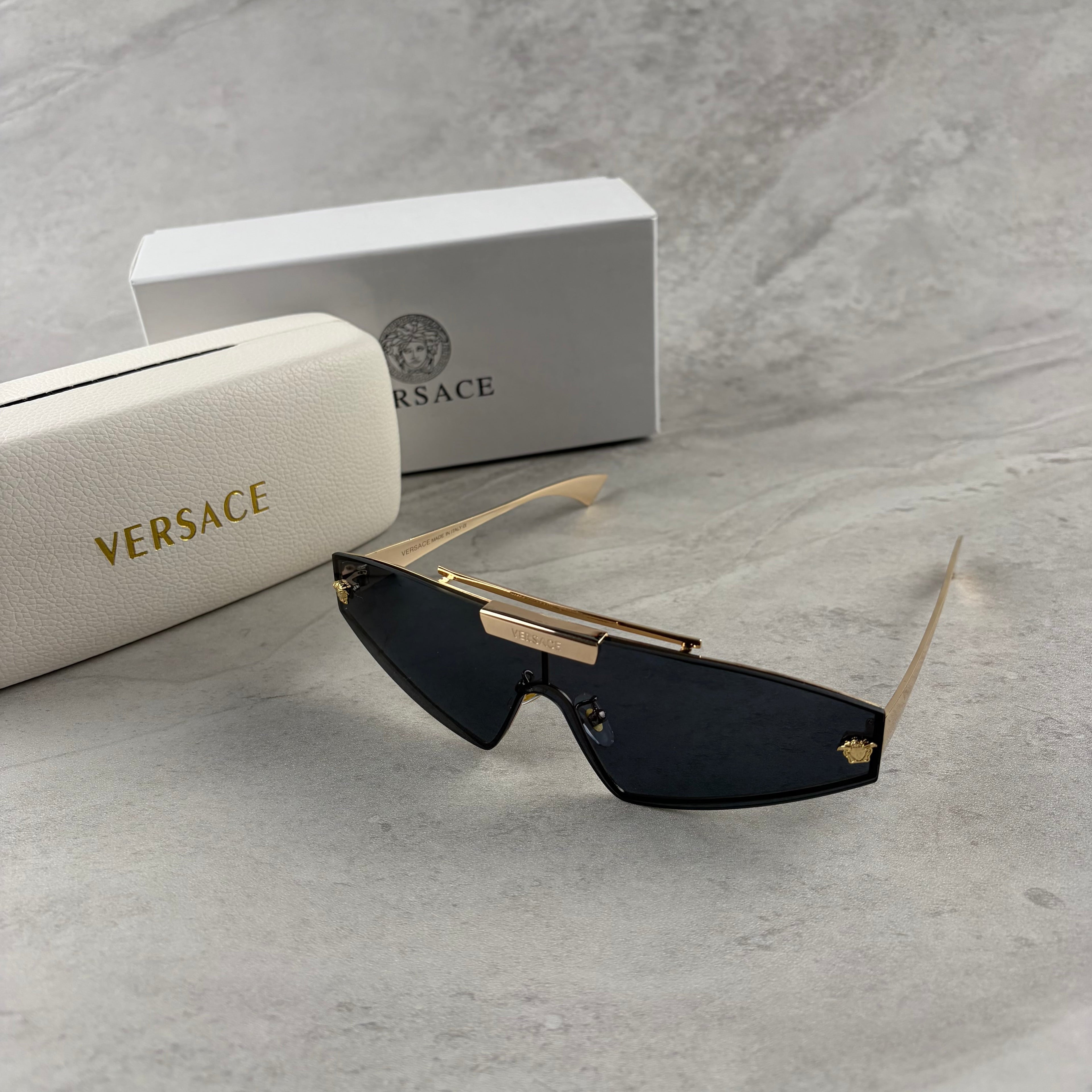 Modern Gold Metal Shield Sunglasses - Unisex UV Protection Eyewear