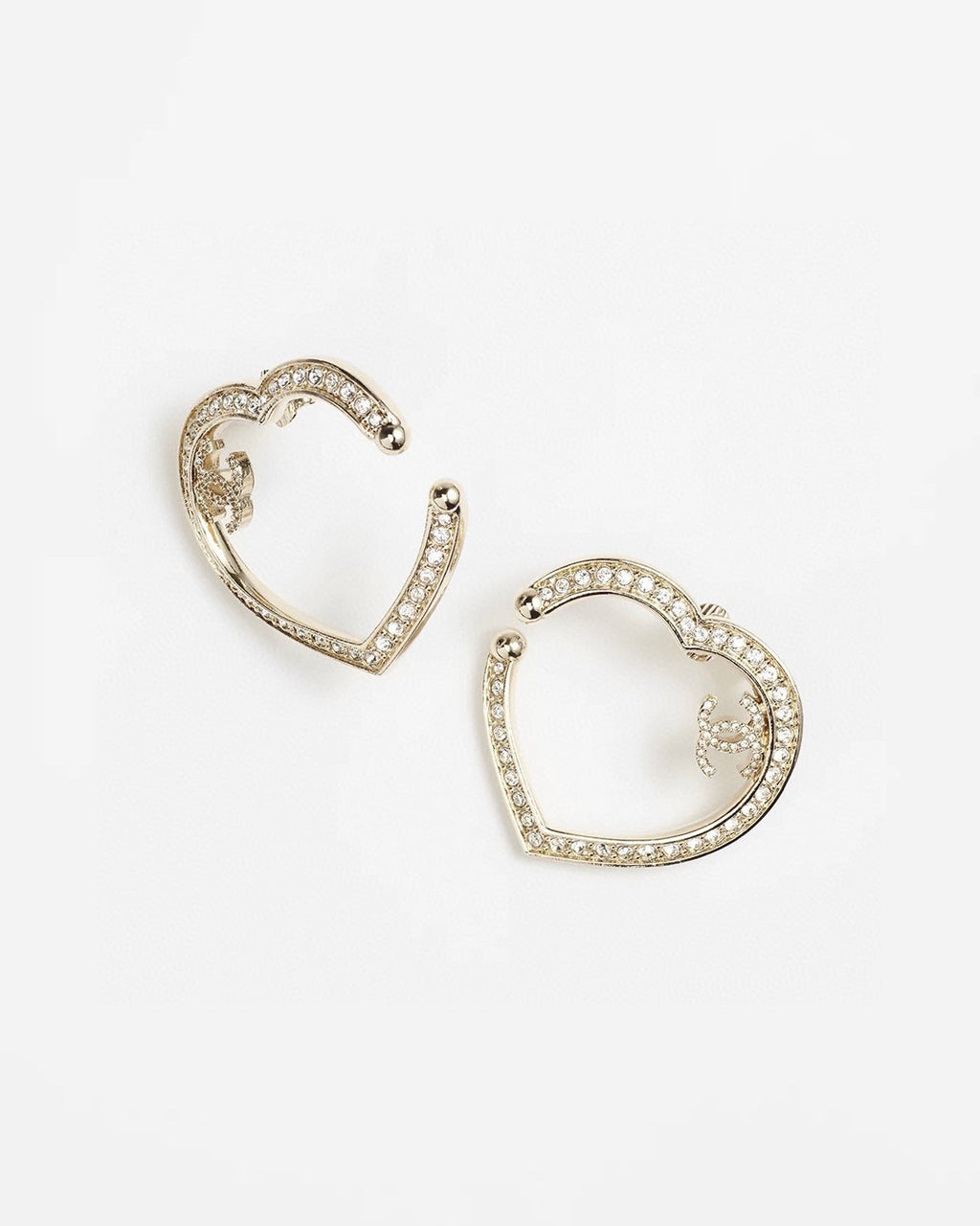 18K  Chanel Diamond Heart Earrings