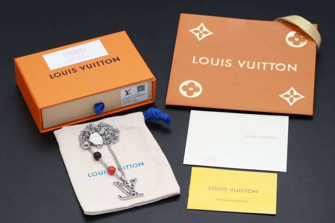 18K Louis Vuitton x Yk Infinity Dots Necklace