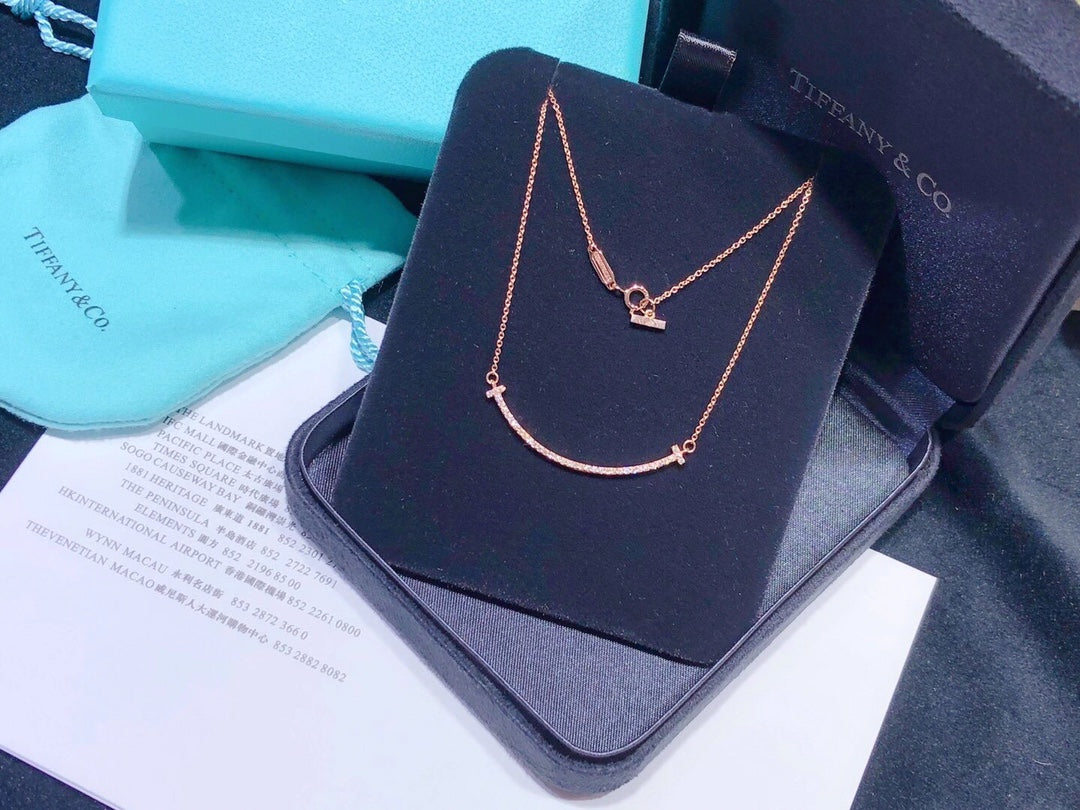18K Tiffany Medium Diamond Pendant Necklace