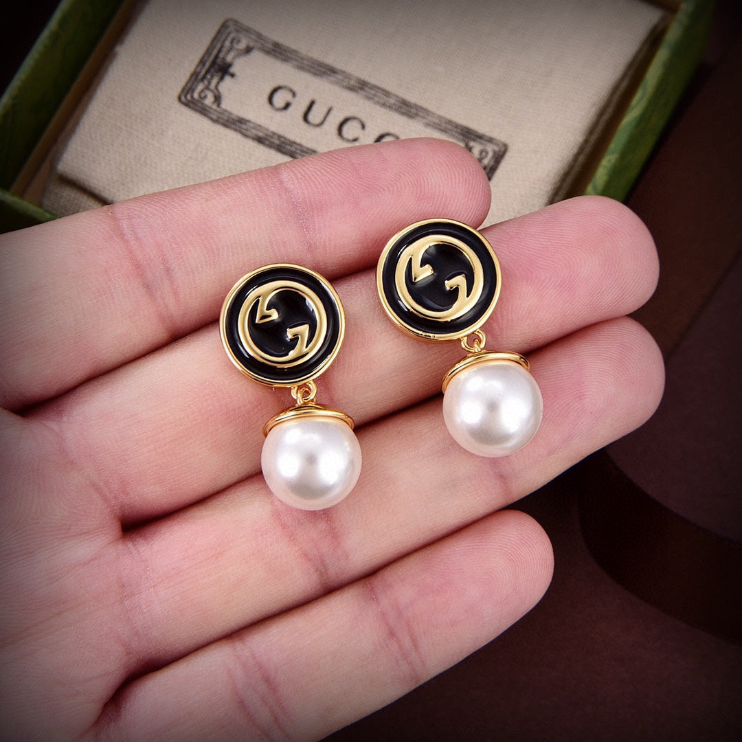 18K Double Gucci Blondie Pendant Earrings