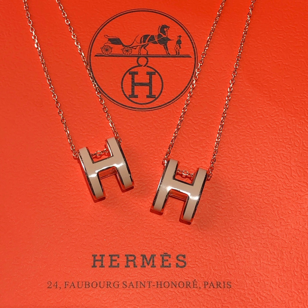 18K Mini Pop Hermes Grey Necklace